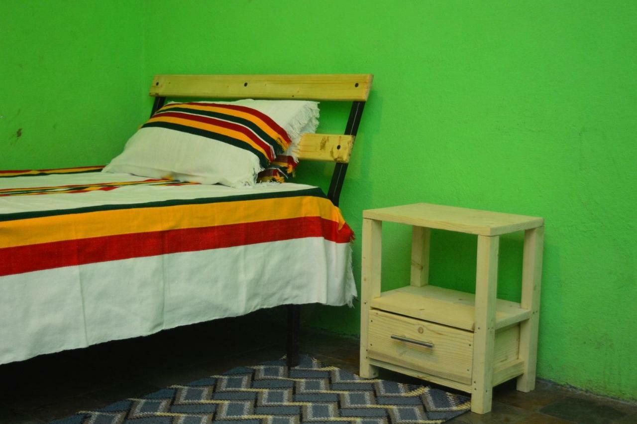Chef Wondim Backpackers Hostel Гондер Екстериор снимка